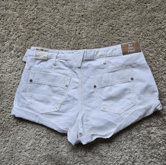 We The Free beginners luck low rise slouch shorts white denim womens 31 - Picture 5 of 12